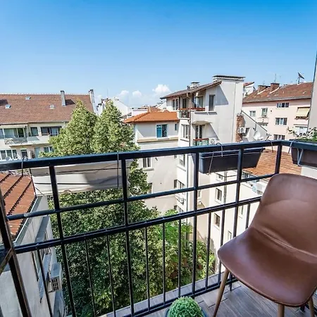 Central 2bd Next To Vitosha Bul. Apartment Sofia